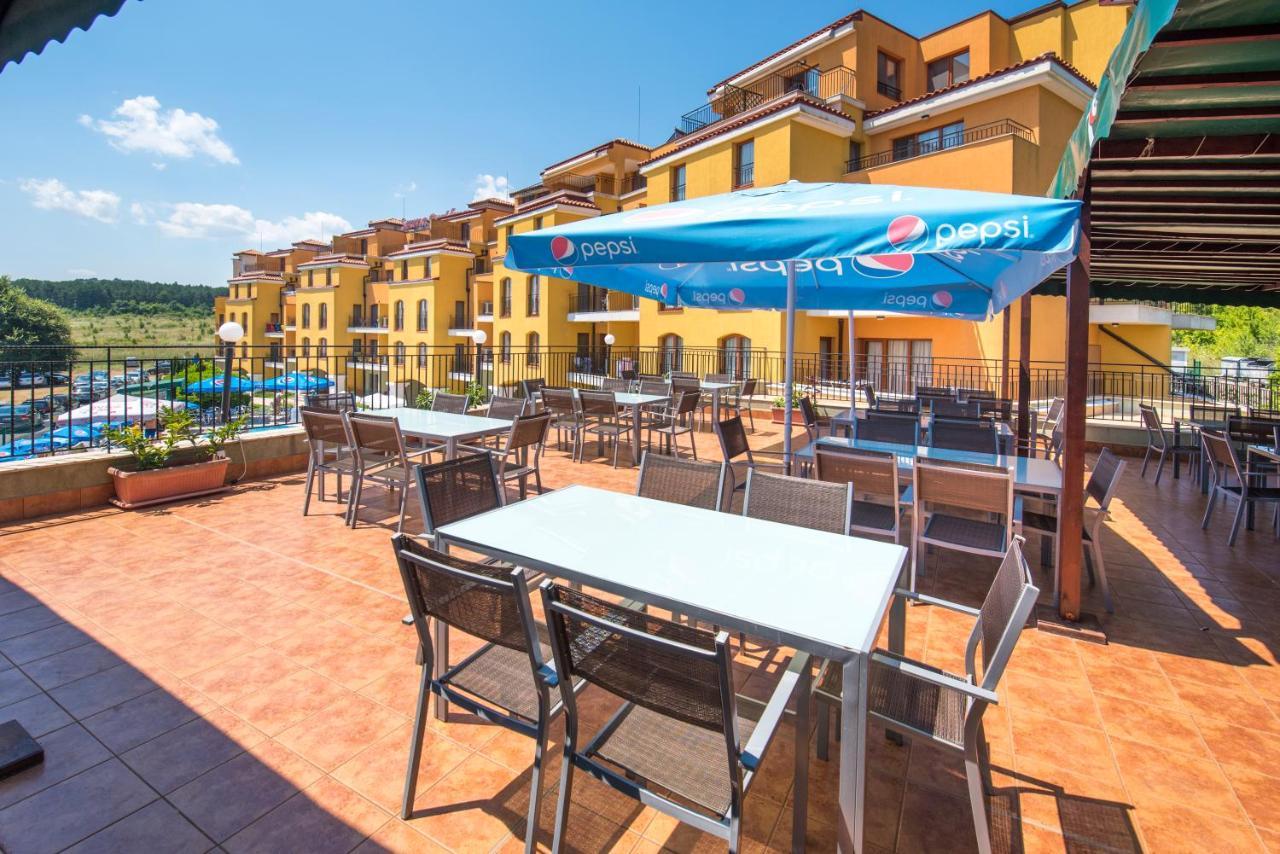 Serena Residence Aparthotel Sosopol Exterior foto