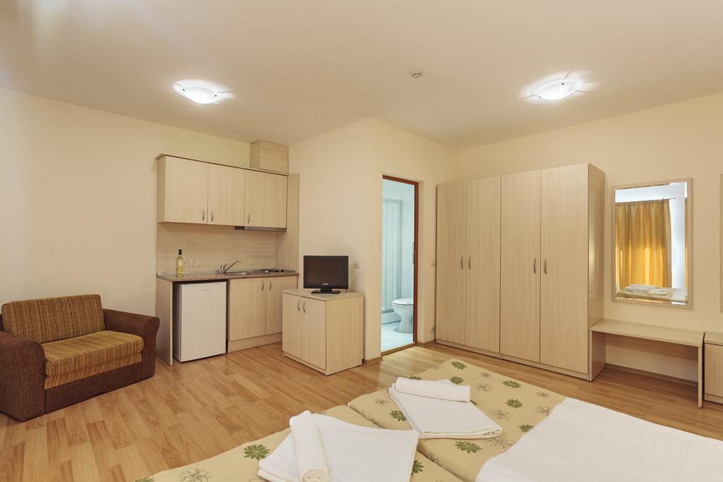 Serena Residence Aparthotel Sosopol Zimmer foto