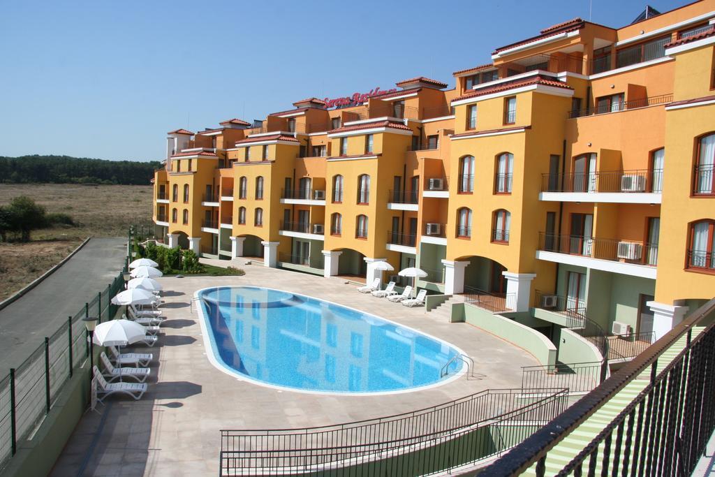 Serena Residence Aparthotel Sosopol Exterior foto