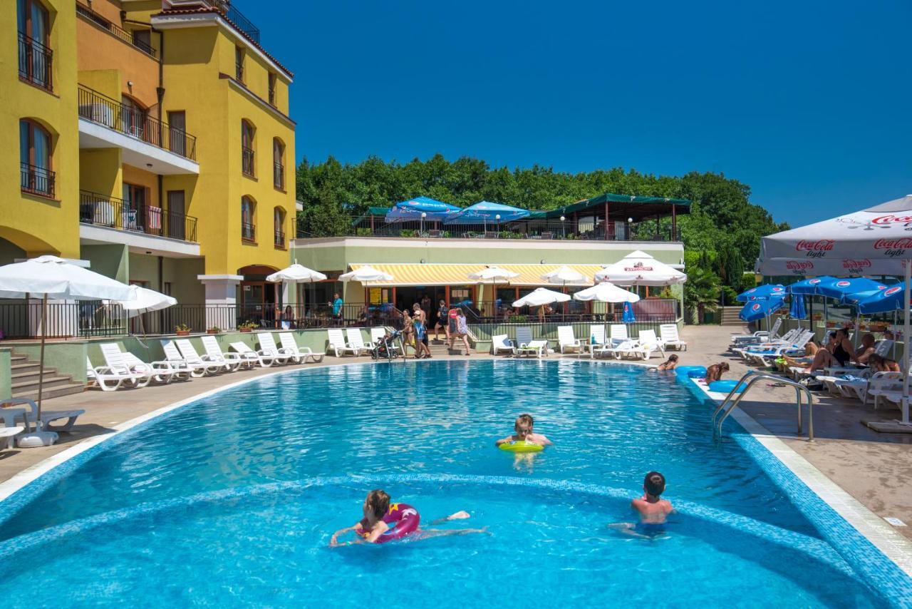 Serena Residence Aparthotel Sosopol Exterior foto